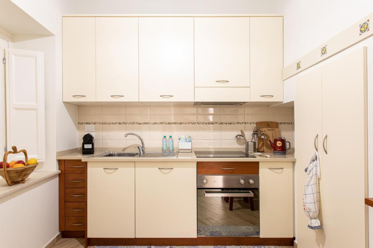 Appartamento Al Consiglio Reginale By Wonderful Italy Syracuse ภายนอก รูปภาพ